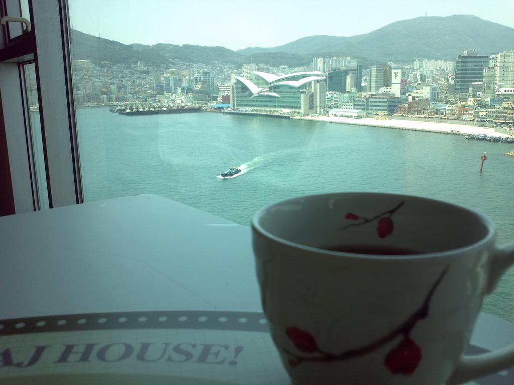 Aj House Hostel Busan Exterior photo
